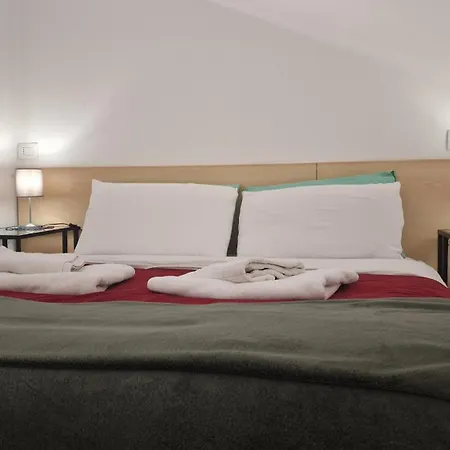 Fiorilli House - Fair District - Gratis Private Parking Διαμέρισμα *