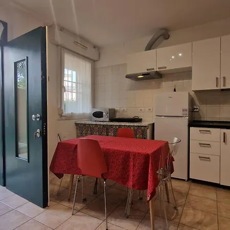 Fiorilli House - Fair District - Gratis Private Parking Μπολόνια